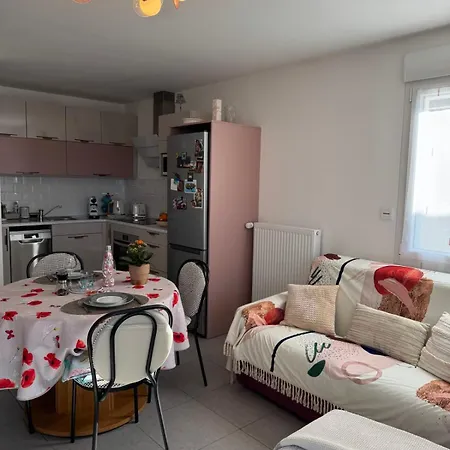 Le Secret Des Collines - South Facing Balcony Apartamento Aix-les-Bains